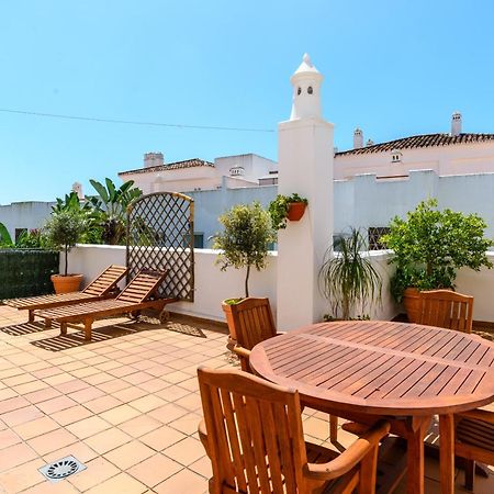 Golf Hills Acomodação com café da manhã Estepona Exterior foto